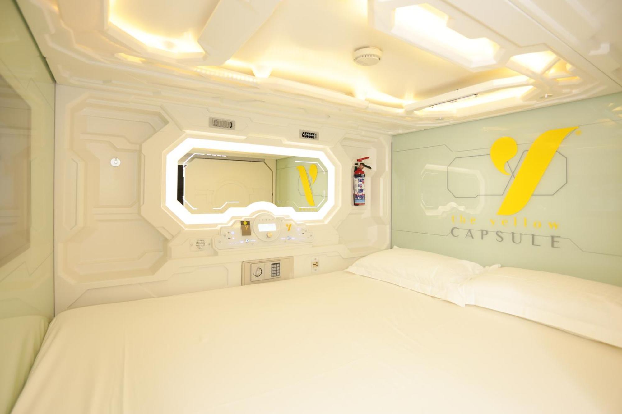 The Yellow Capsule Cancun Close To Airport מראה חיצוני תמונה